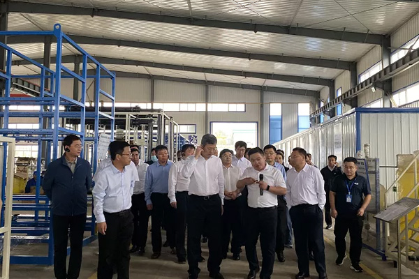 內(nèi)蒙古自治區(qū)黨委常委、通遼市委書記孟憲東攜考察團到一諾環(huán)境考察指導